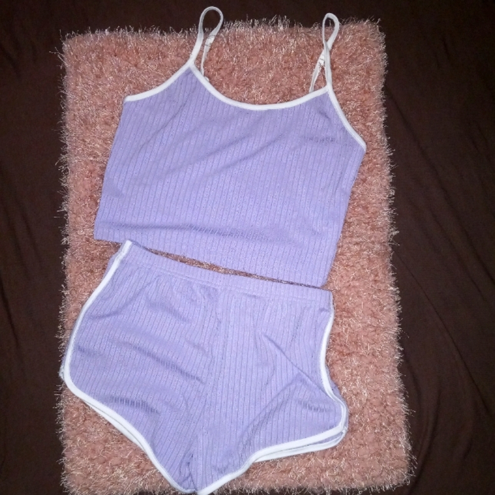 NWT 2 PIECE SHORT LOUNGEWEAR
